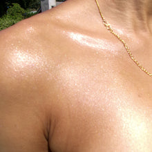 Cargar imagen en el visor de la galería, Morning Dew Shimmer Butter